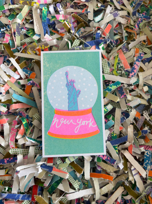 Statue of Liberty snowglobe